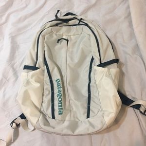Patagonia Refugio 26L Backpack in White/Teal